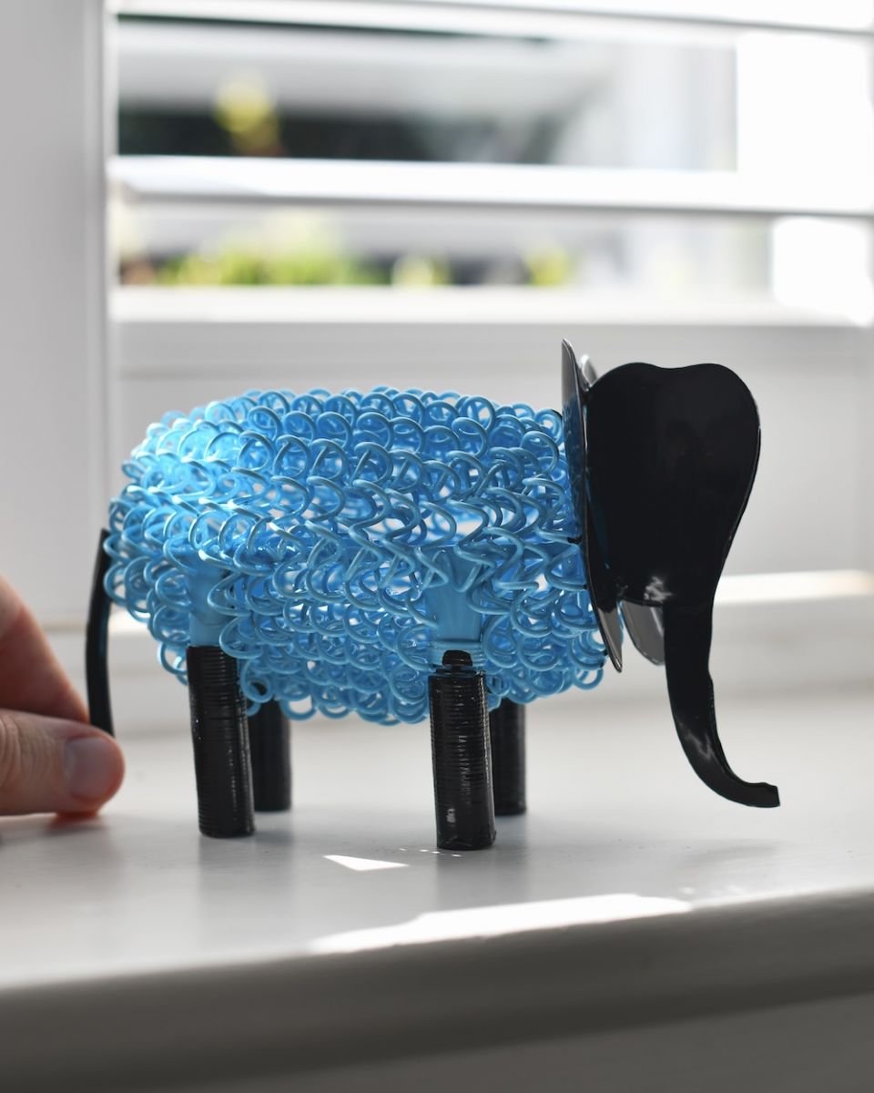 Scale image of scrap metal art sculpture Scale image of scrap metal art sculpture