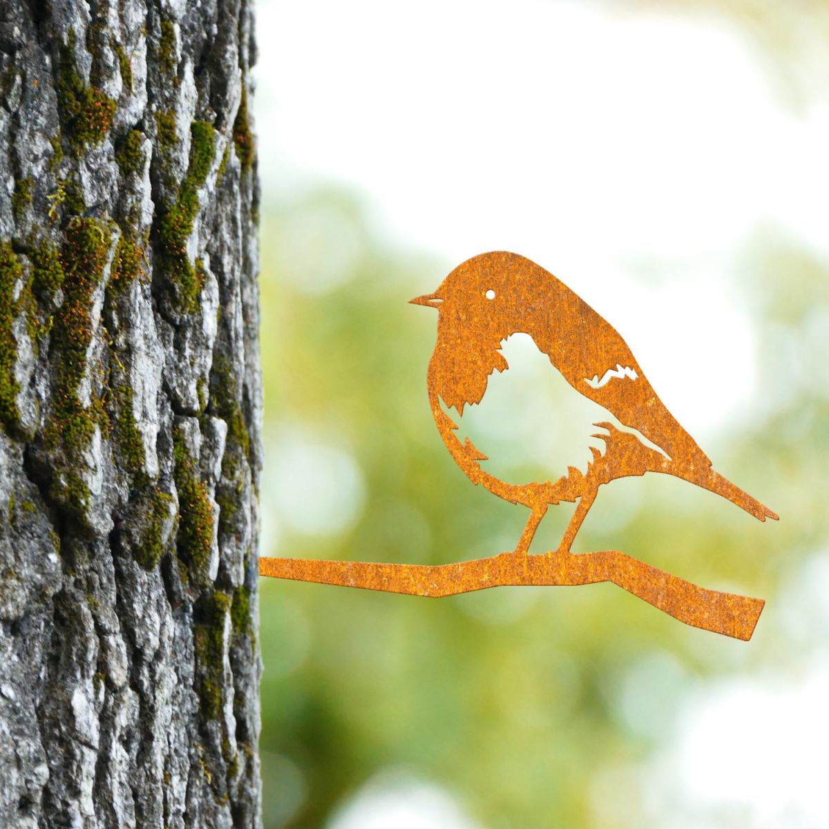 Rustic Robin Tree Spike