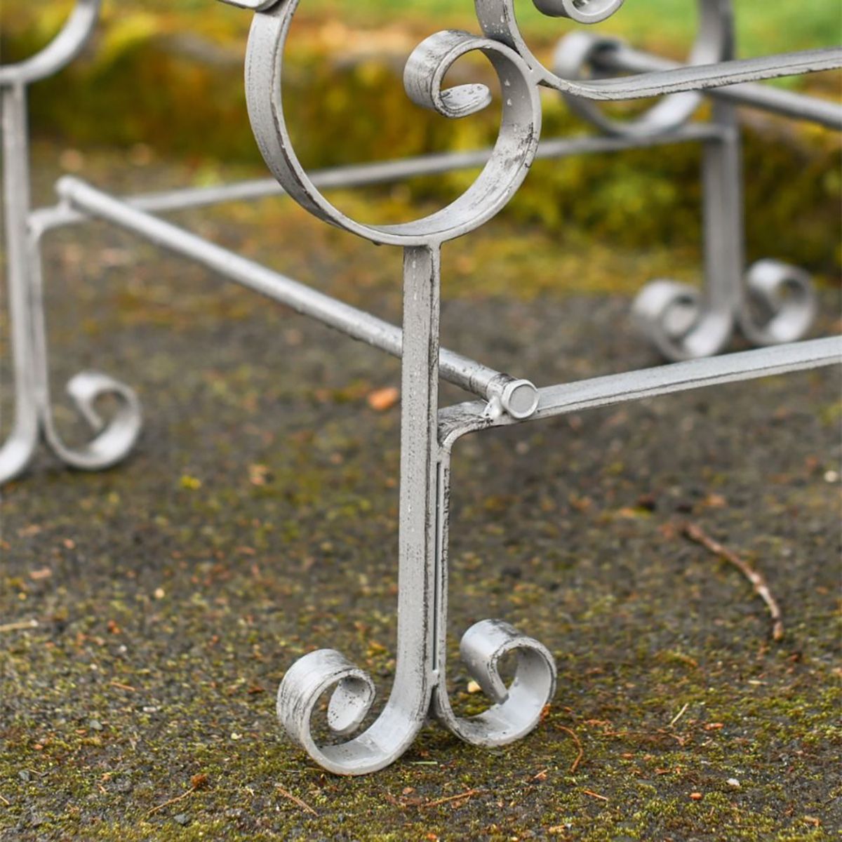 Robust "Chatham" One & Two Seater Park Bench Combo - Grey Digital Illustration Close up Leg