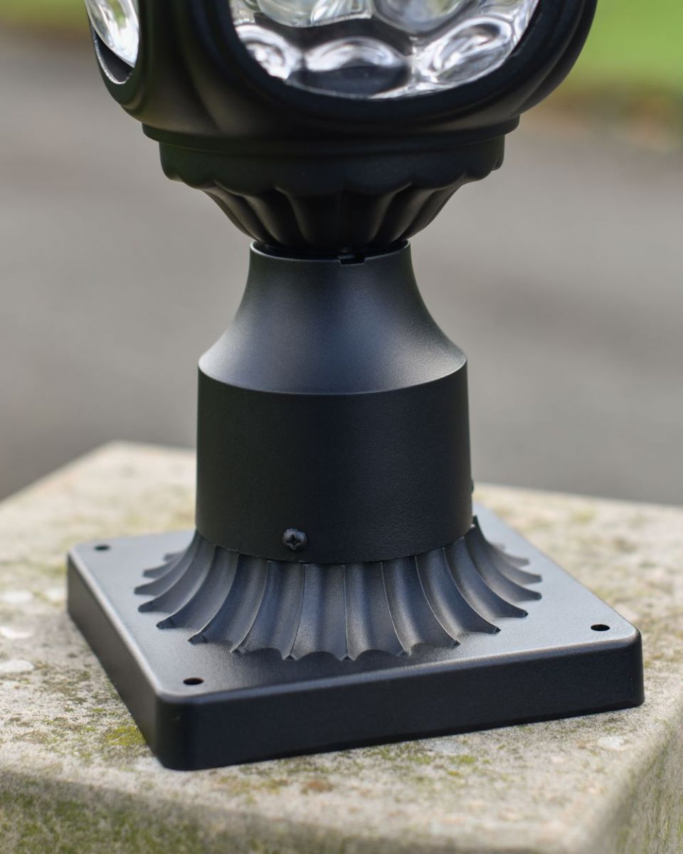 Rochefort Pillar Light Base close up