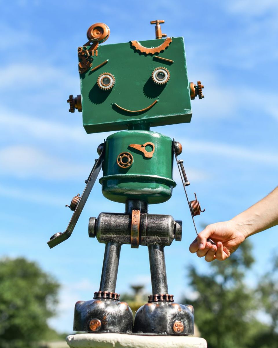 Scale image of Rodney Recycled Metal Robot Sculpture Scale image of Rodney Recycled Metal Robot Sculpture