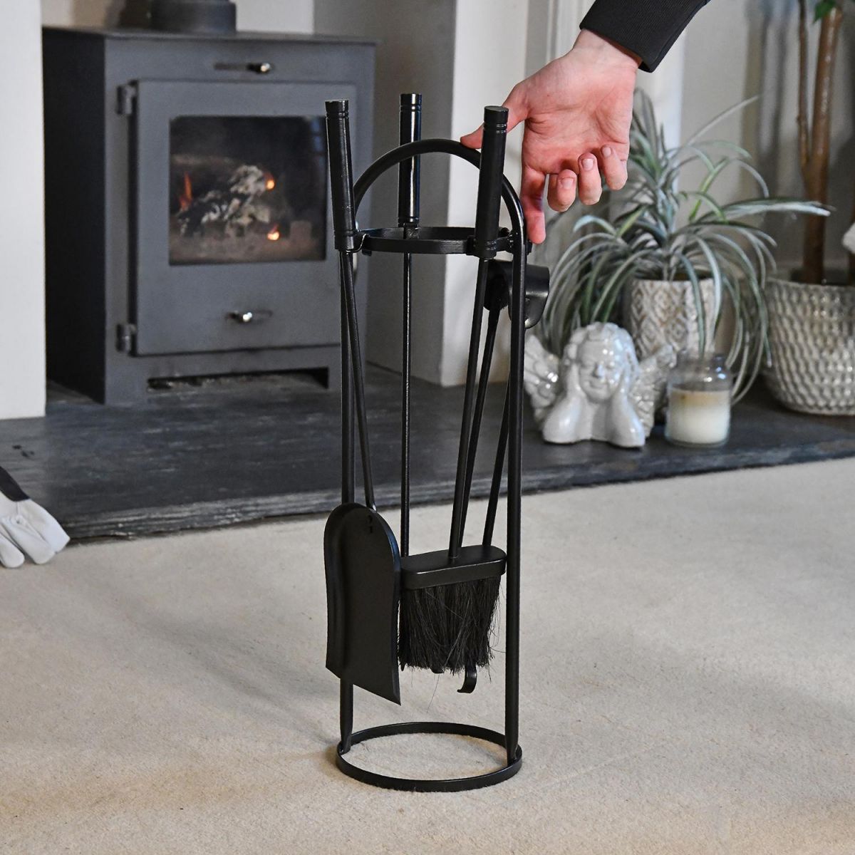 Round Black Companion Set to Scale