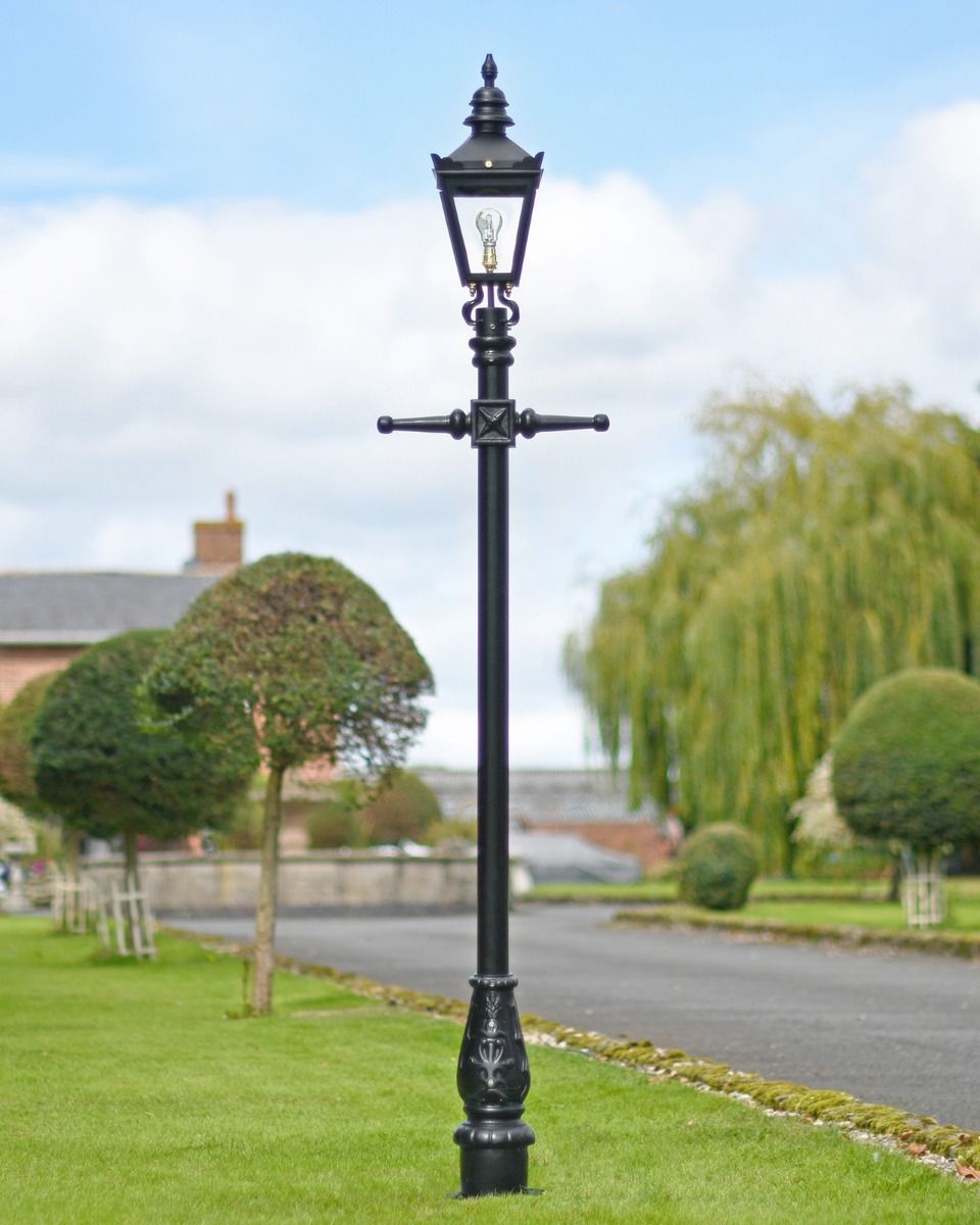 Harrogate Garden Lamp Post - 2.2m in Situ in the Garden