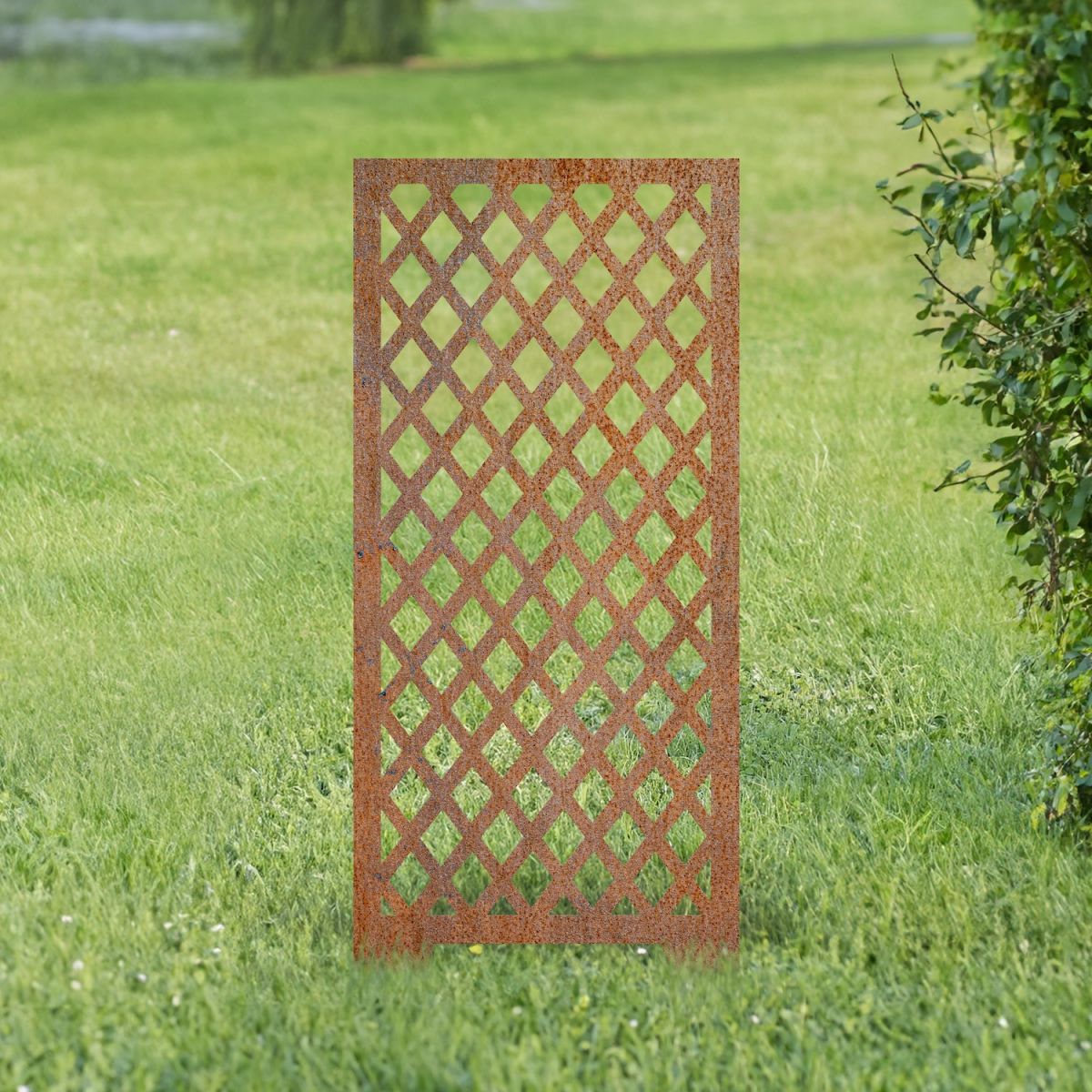 Rustic Argyle Pattern Garden Screen Rustic Argyle Pattern Garden Screen