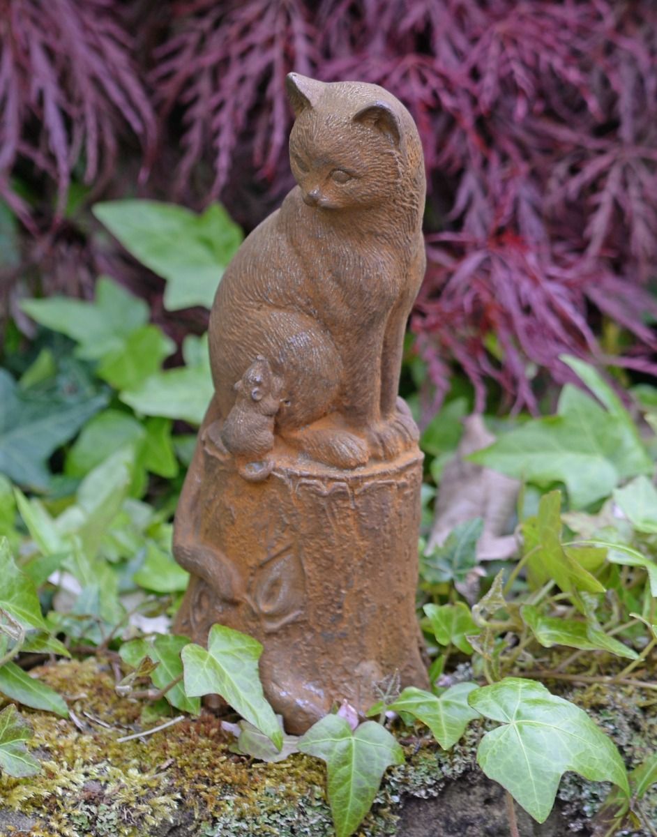 Rustic Cat and Mouse Garden Sculpture