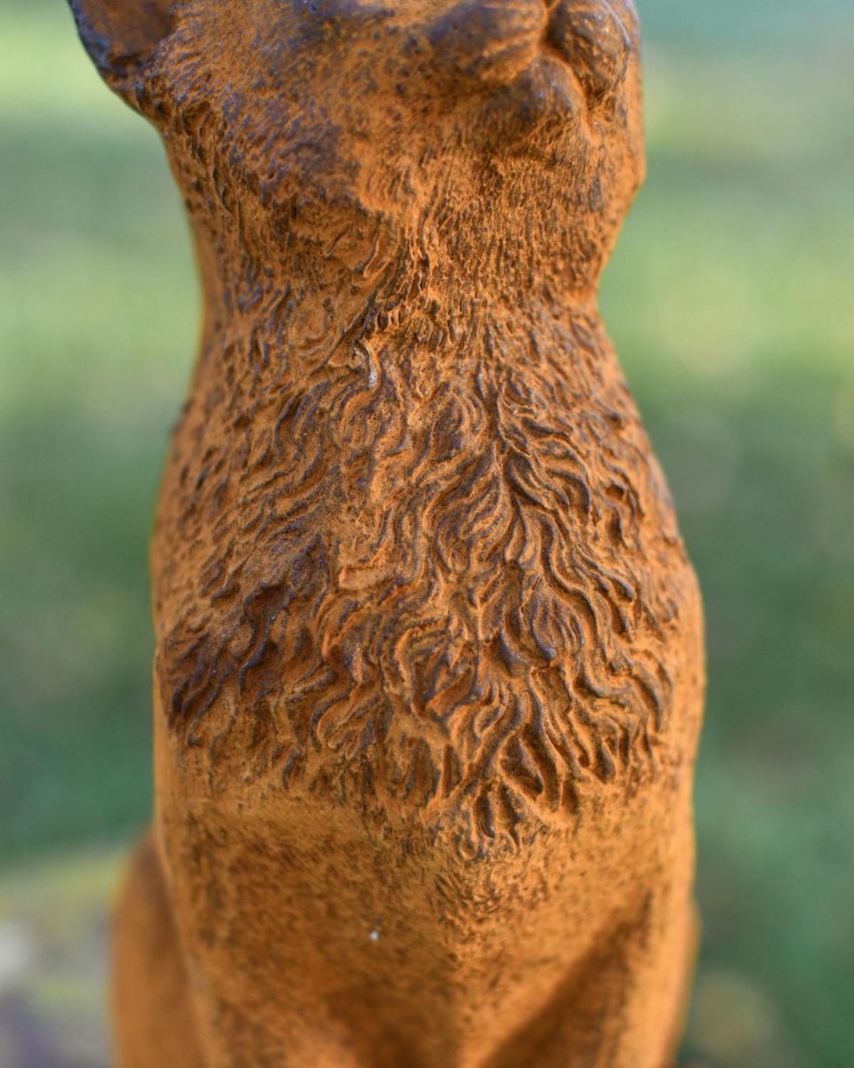Close-Up of Rustic Finish on Cast iron Garden Sculpture