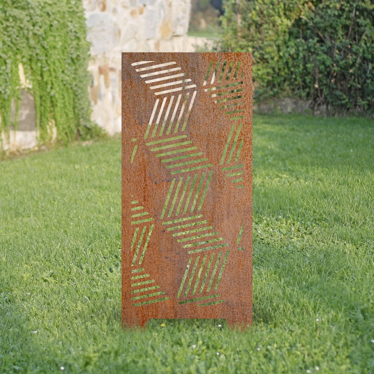 Rustic Geometric Cube Garden Screen