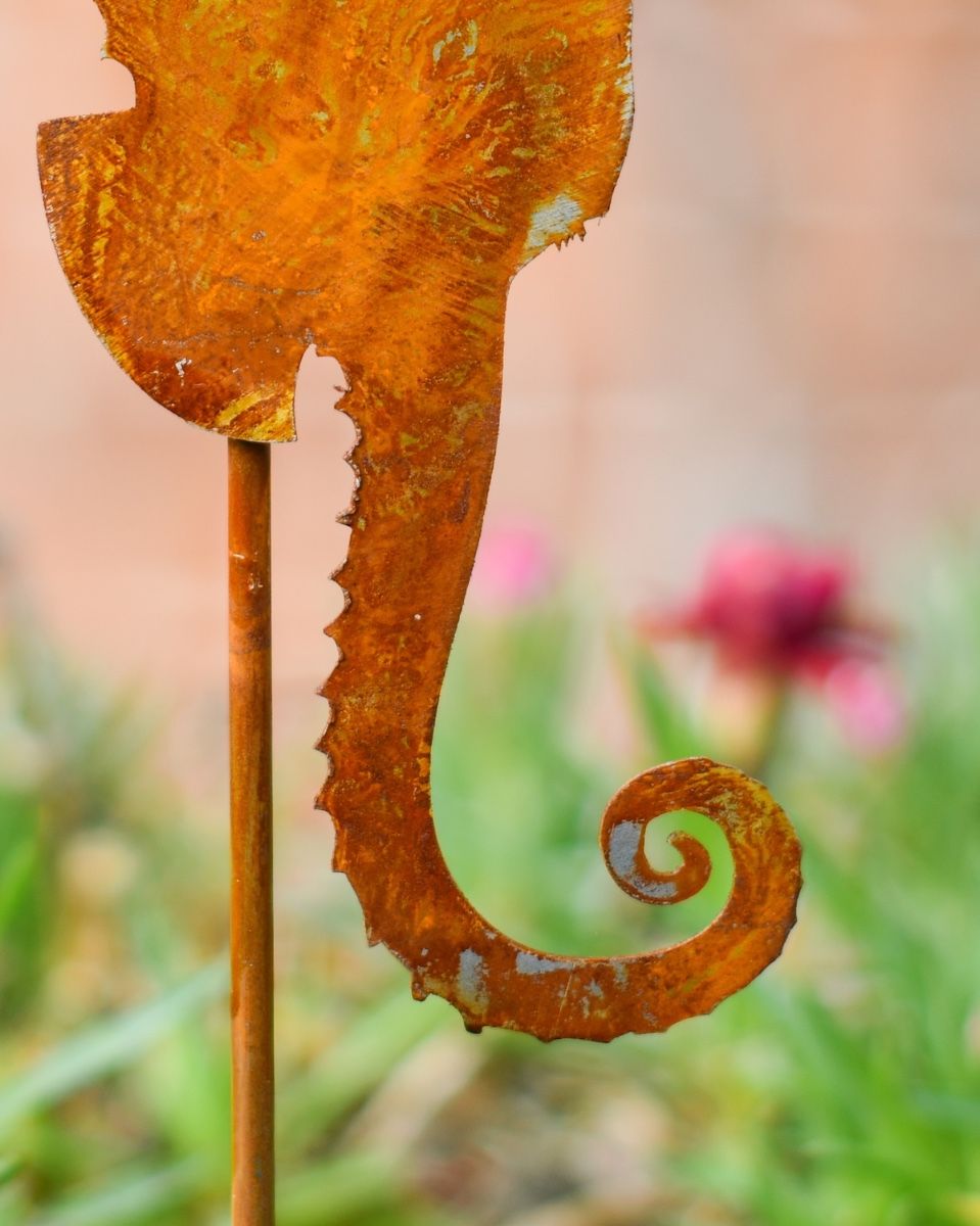 Rustic Seahorse Artistic Plant Pot Spike - Set of Two close up of tail