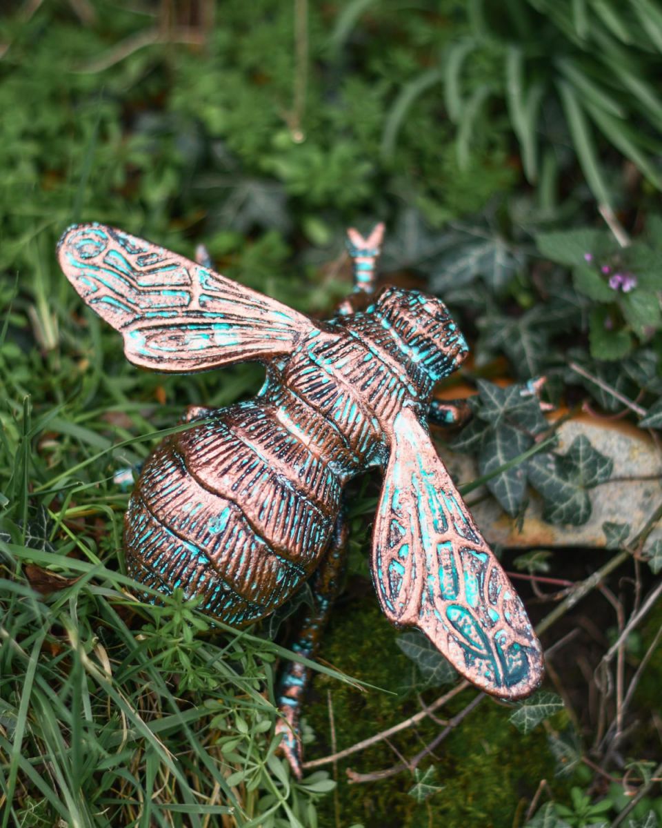 "Buzzing" Bumble Bee Garden Sculpture in Rustic Verdigris 