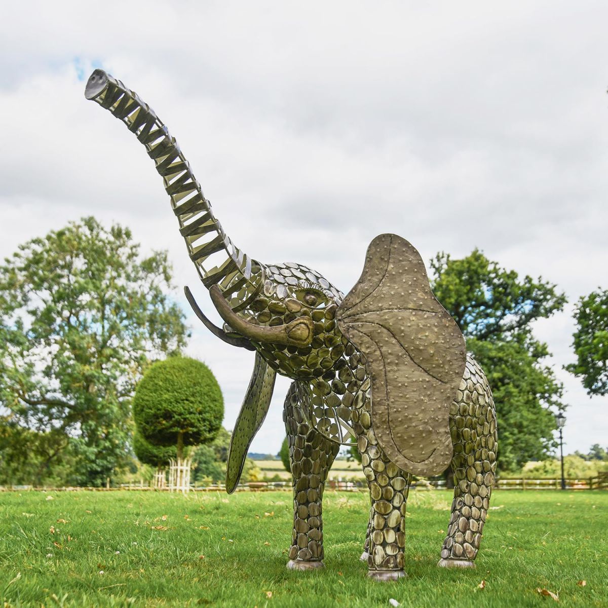 "Sambaku" Bronze Garden Elephant Sculpture in Situ