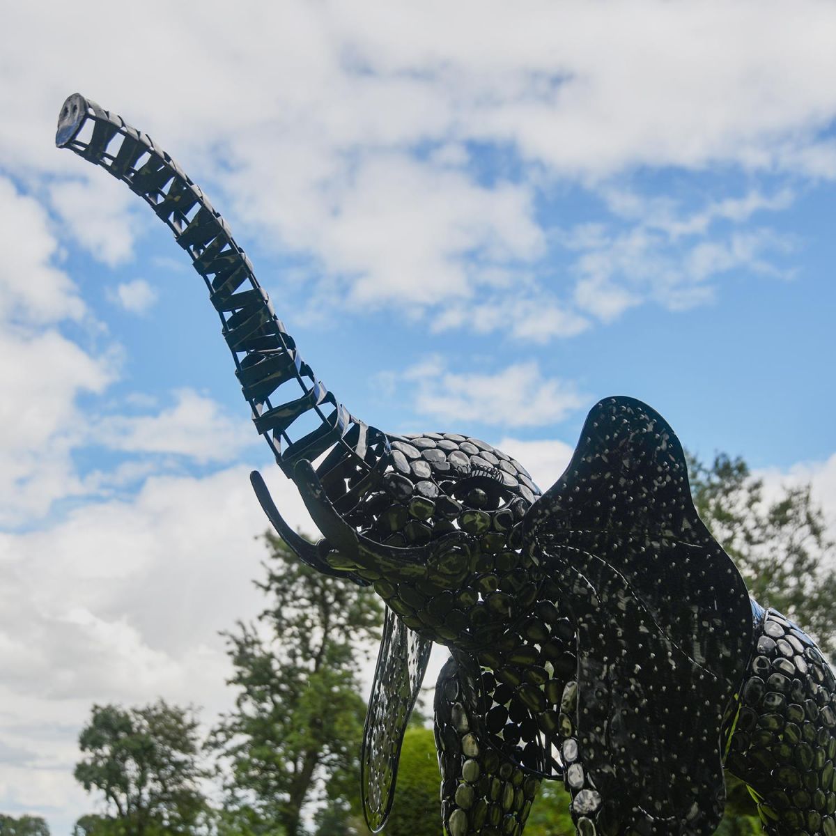 "Sambaku" Garden Elephant Sculpture Looking Up