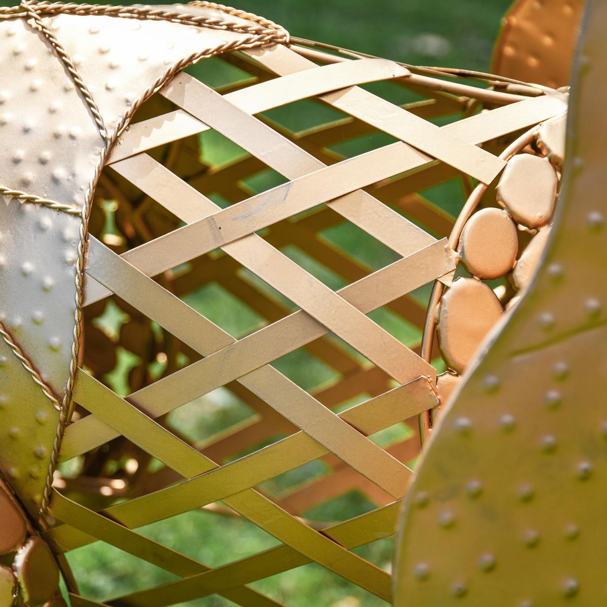 Detail on the Back of the "Sambaku" Gold Garden Elephant Sculpture