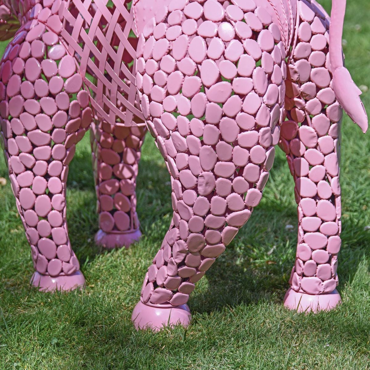 Legs on the "Sambaku" Pink Garden Elephant Sculpture