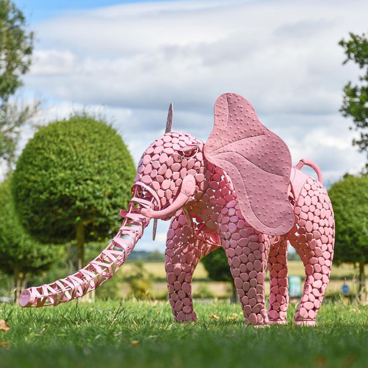 "Sambaku" Pink Garden Elephant Sculpture in Situ