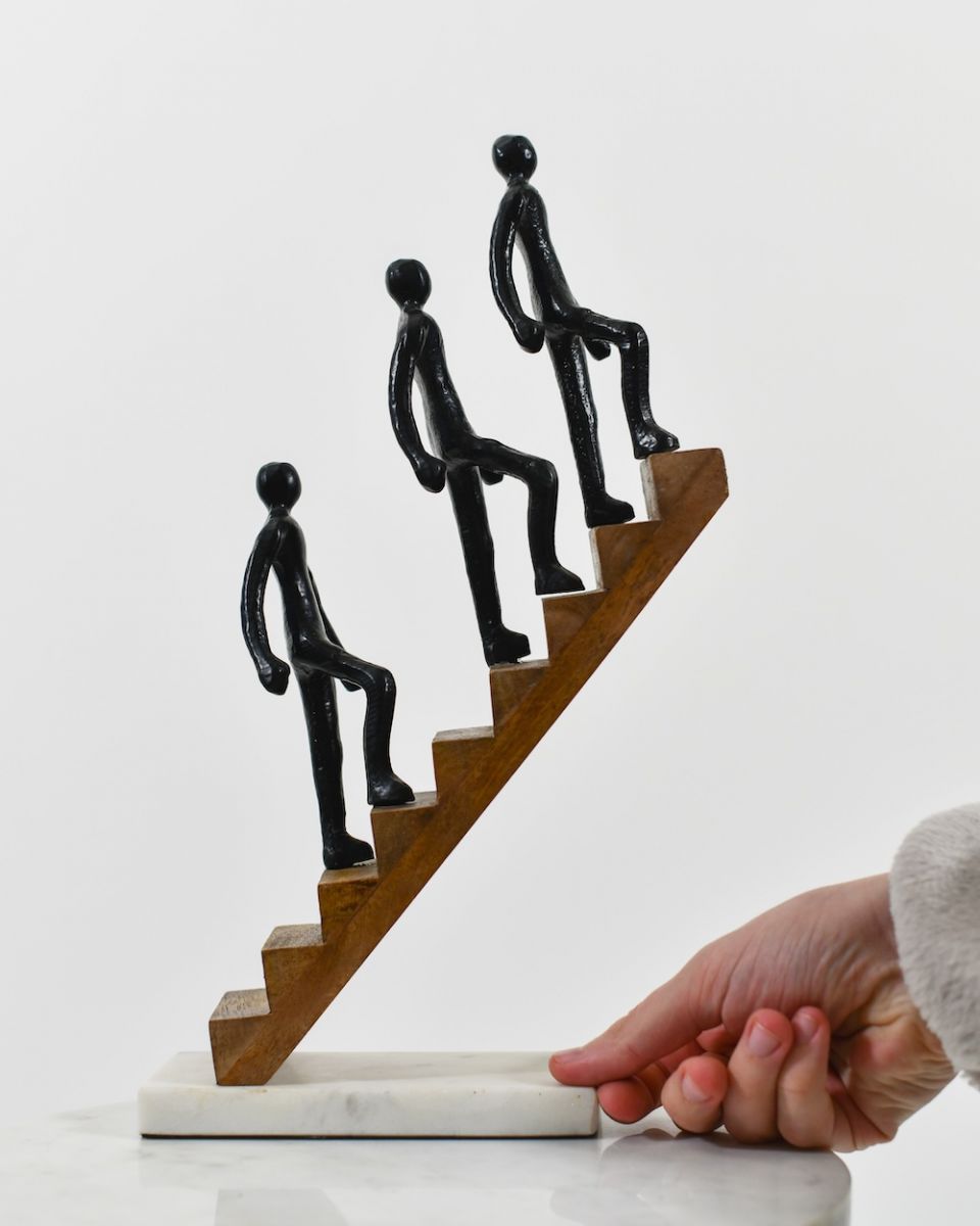 Scale image of cast aluminium and mango wood interior sculpture Scale image of cast aluminium and mango wood interior sculpture