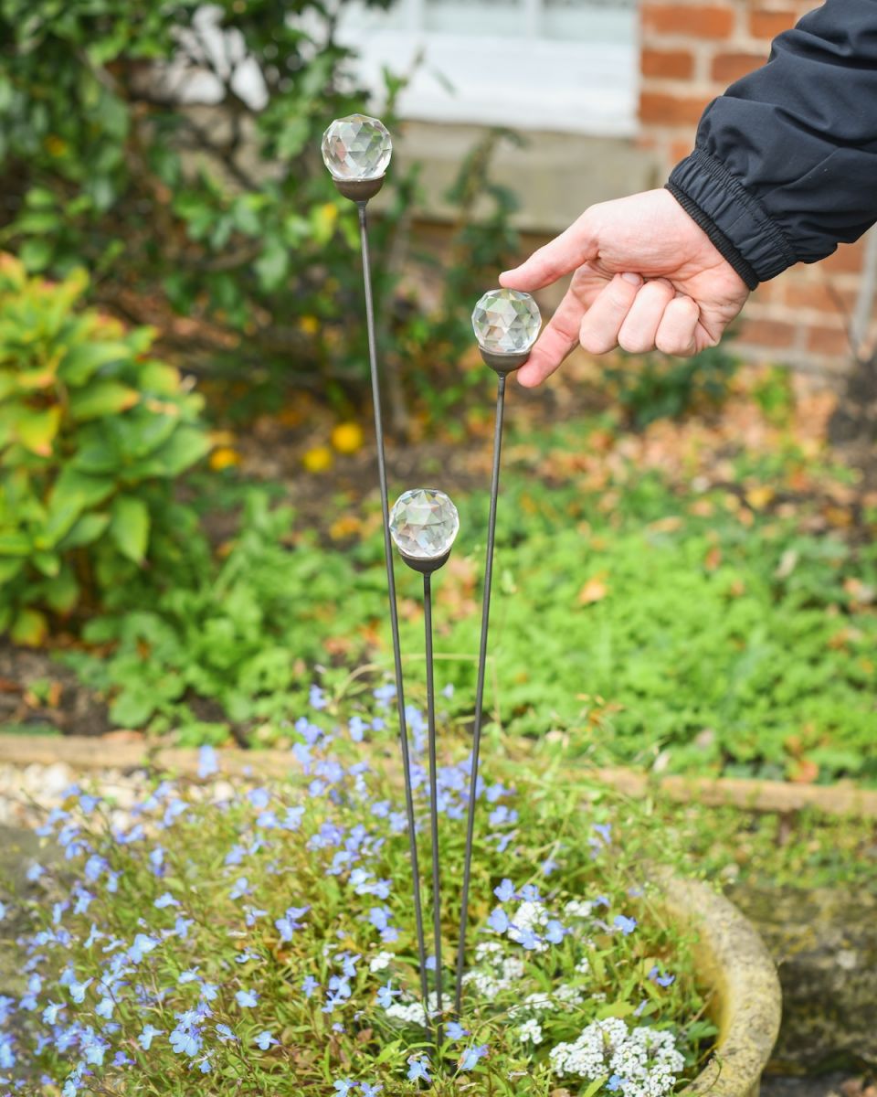 Scale image of "Crystal" Triple Suncatcher Garden Stake 