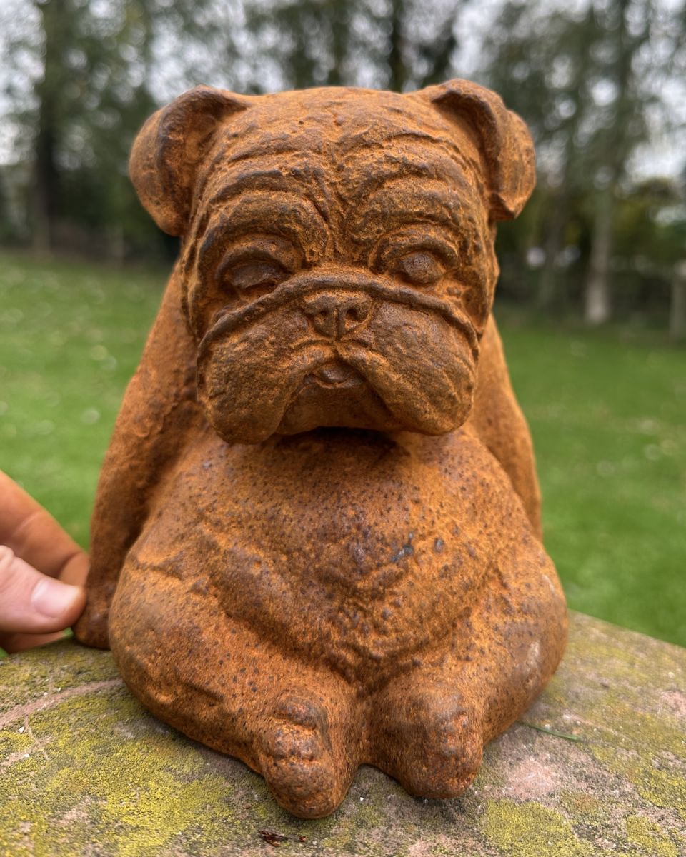 Scale image of rustic finish bulldog garden statue Scale image of rustic finish bulldog garden statue