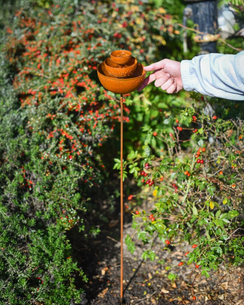 Scale image of Rustic Rain Catcher Fountain 