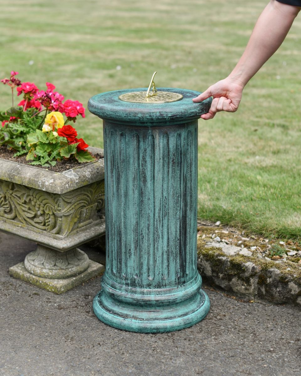 Scale image of garden sundial column