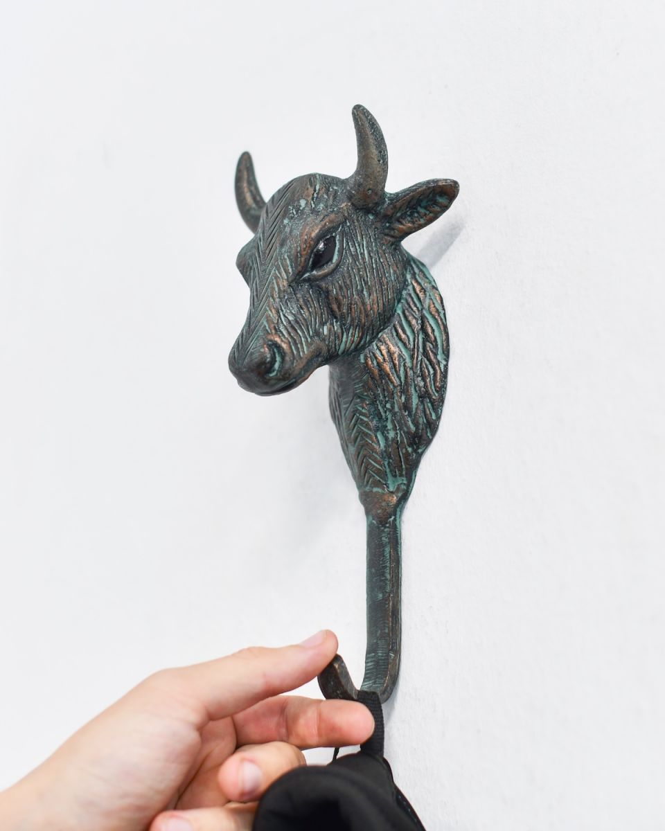 Scale image of Verdigris Ox Hook Scale image of Verdigris Ox Hook