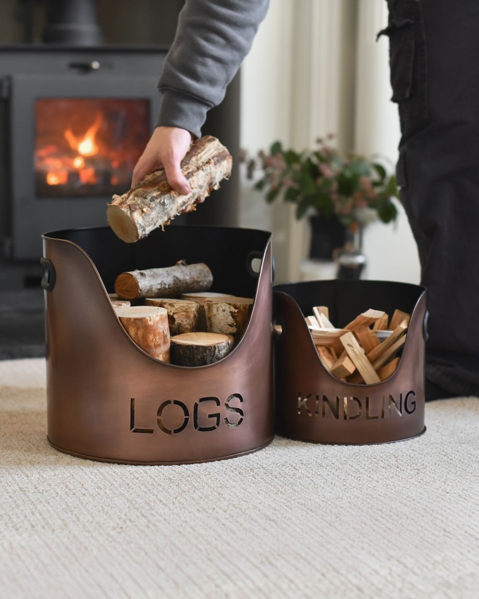 scale image of 2 log holders