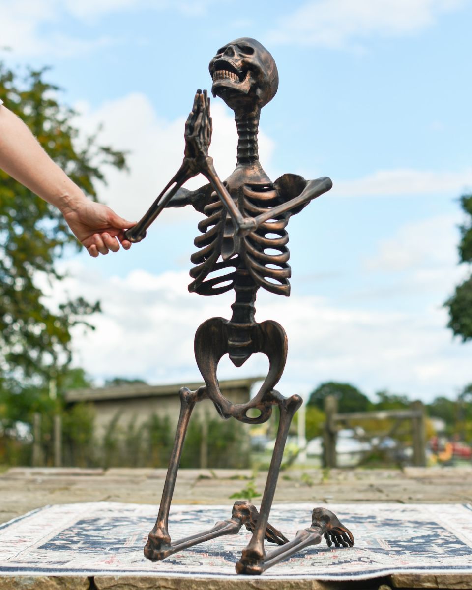 Scale image of skeleton outdoor statue