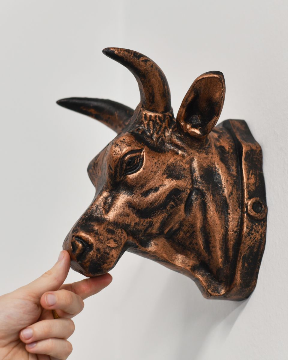 Scale Of The Aluminium Bronze & Copper Bull Wall Bust  Scale Of The Aluminium Bronze & Copper Bull Wall Bust