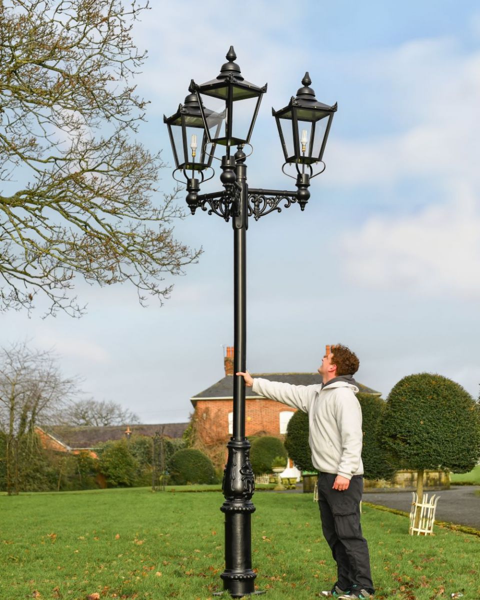 Scale Photo of Large Triple Head Traditional Garden Lamp Post