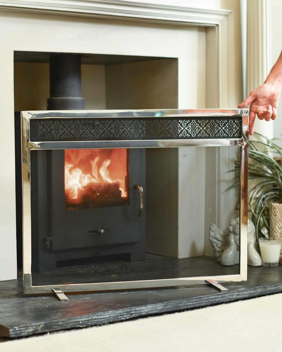 Scale Shot of “Hildern Hall” Stainless Steel Contemporary Mesh Fire Guard Scale Shot of “Hildern Hall” Stainless Steel Contemporary Mesh Fire Guard