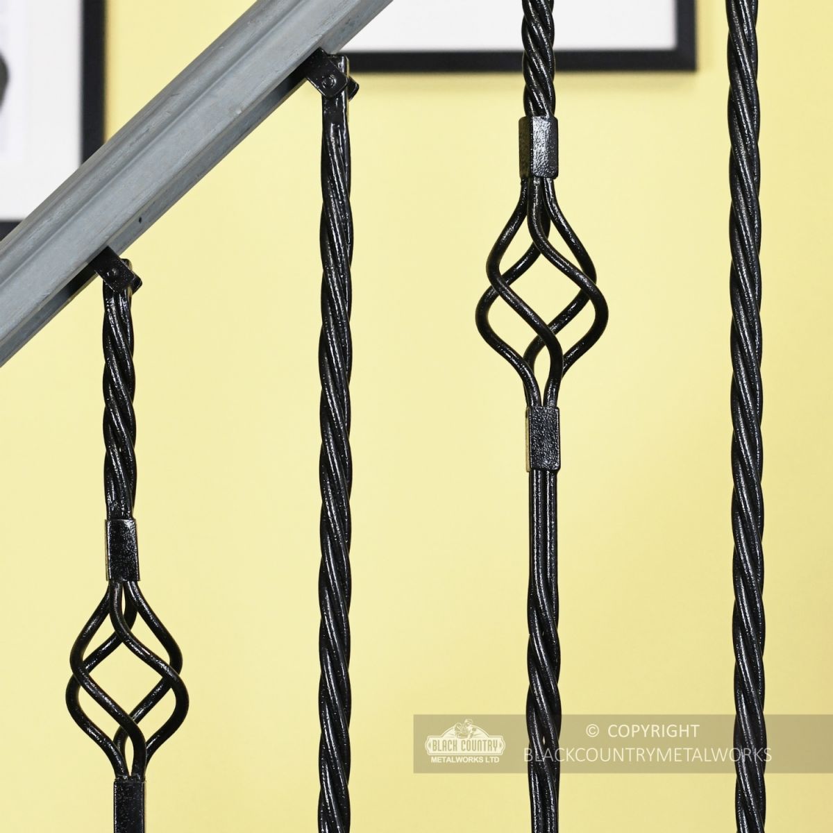 Set of 2 Grosvenor Rope Twist Stair Spindles