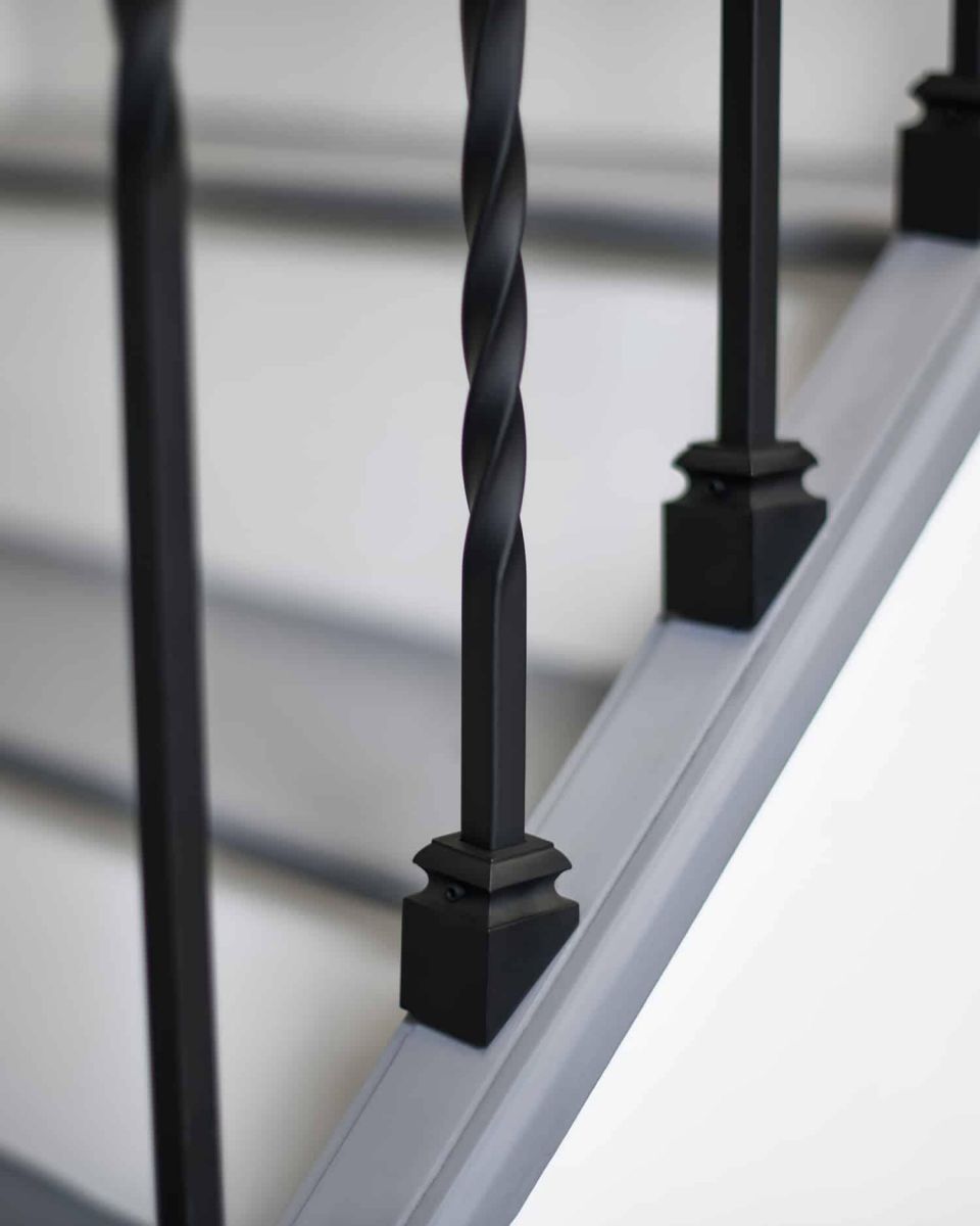 Close-Up of Fixed Rake Brackets