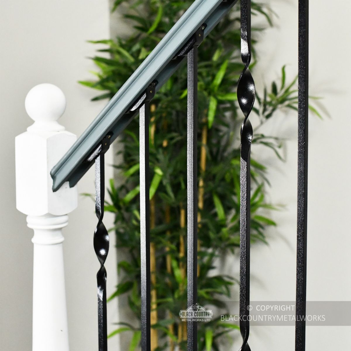 Single Twist Stair Spindle With Close Up