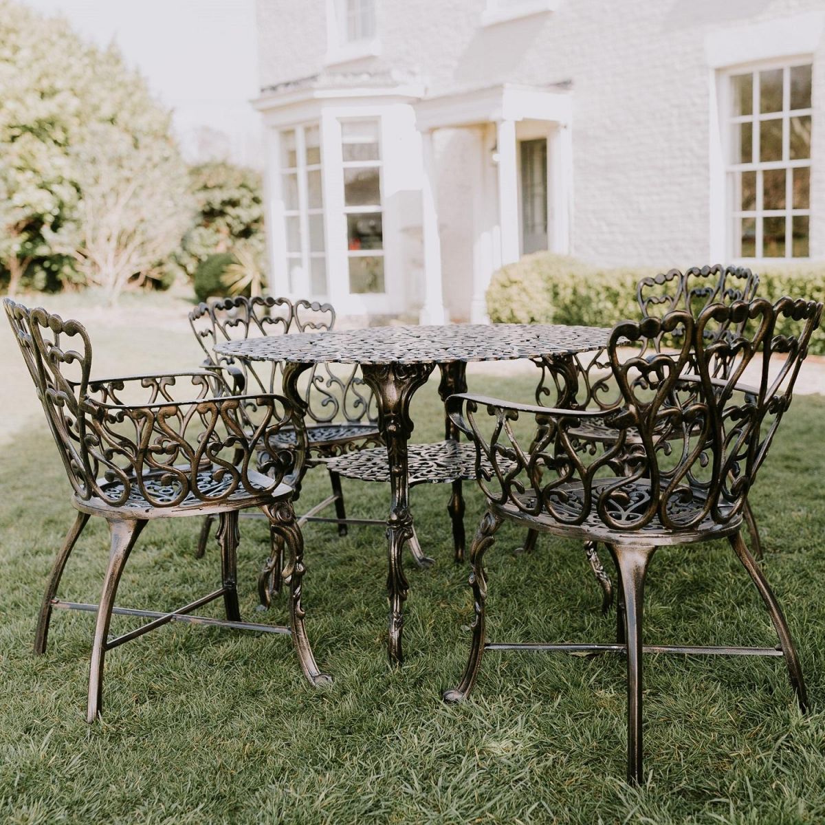 Antique Bronze "Edworth Manor" Four Seater Dining Set in Garden 