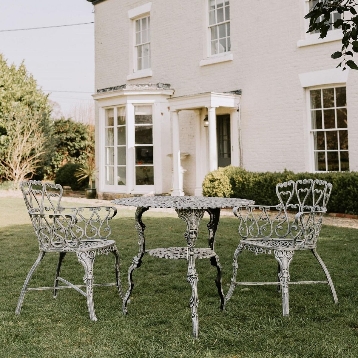Antique Cream "Ascott" Dining Set 