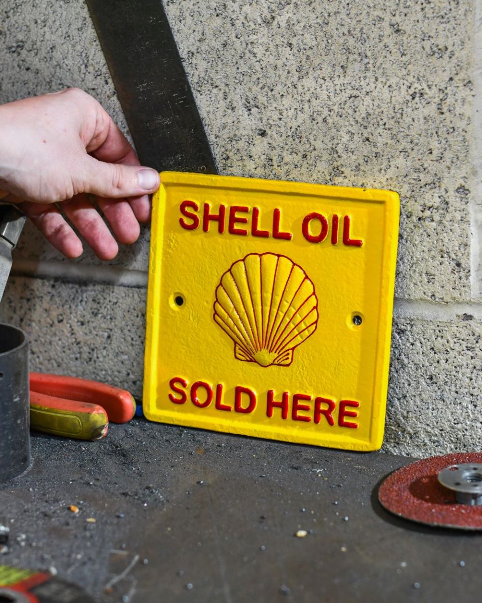 Scale image of Shell Oil Vintage Style Cast Iron Sign