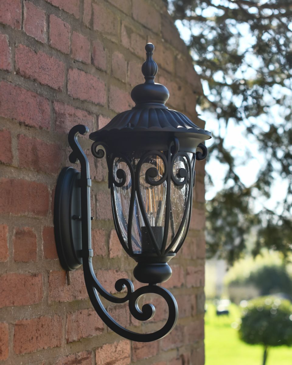 Traditional "Cropley" Bottom Fix Garden Wall Light