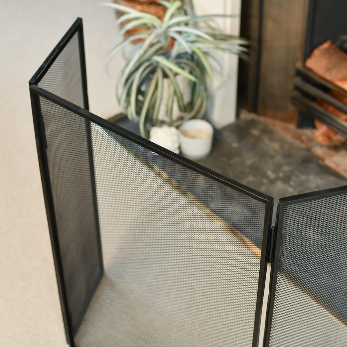 Close-up of the Top of the Simplistic Square Three Fold Fireguard