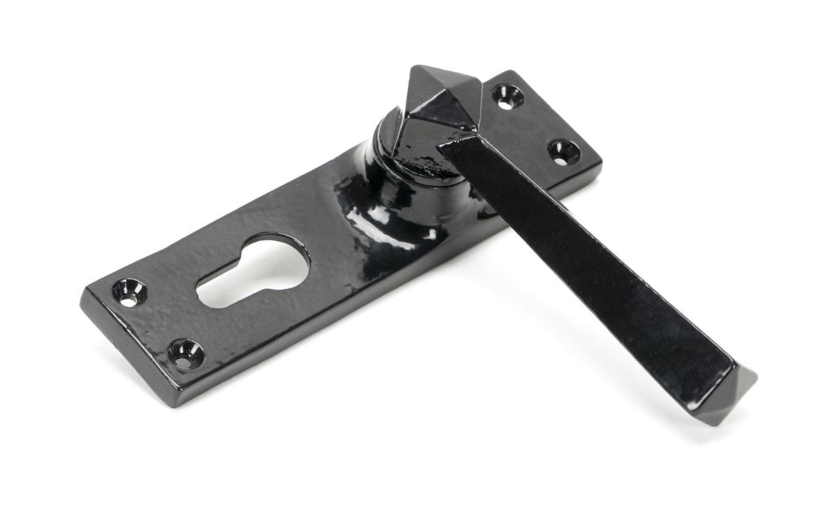 Midnight Black Lever Euro Door Handle Keyhole