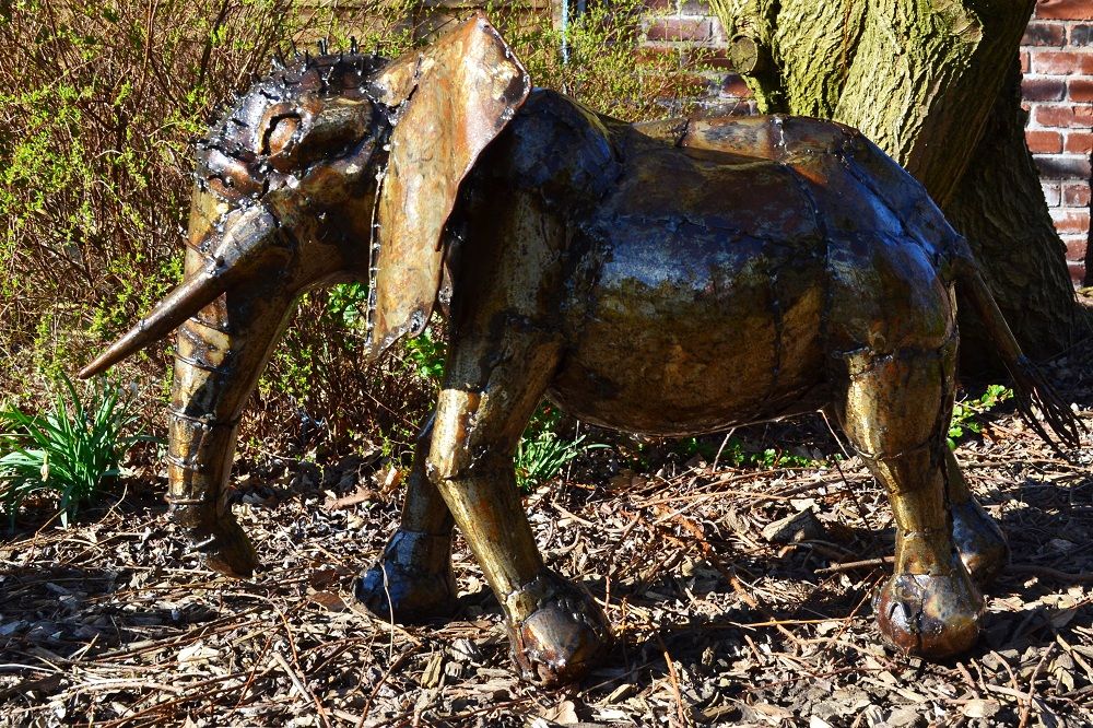 “Oteka” Elephant Calf Sculpture 