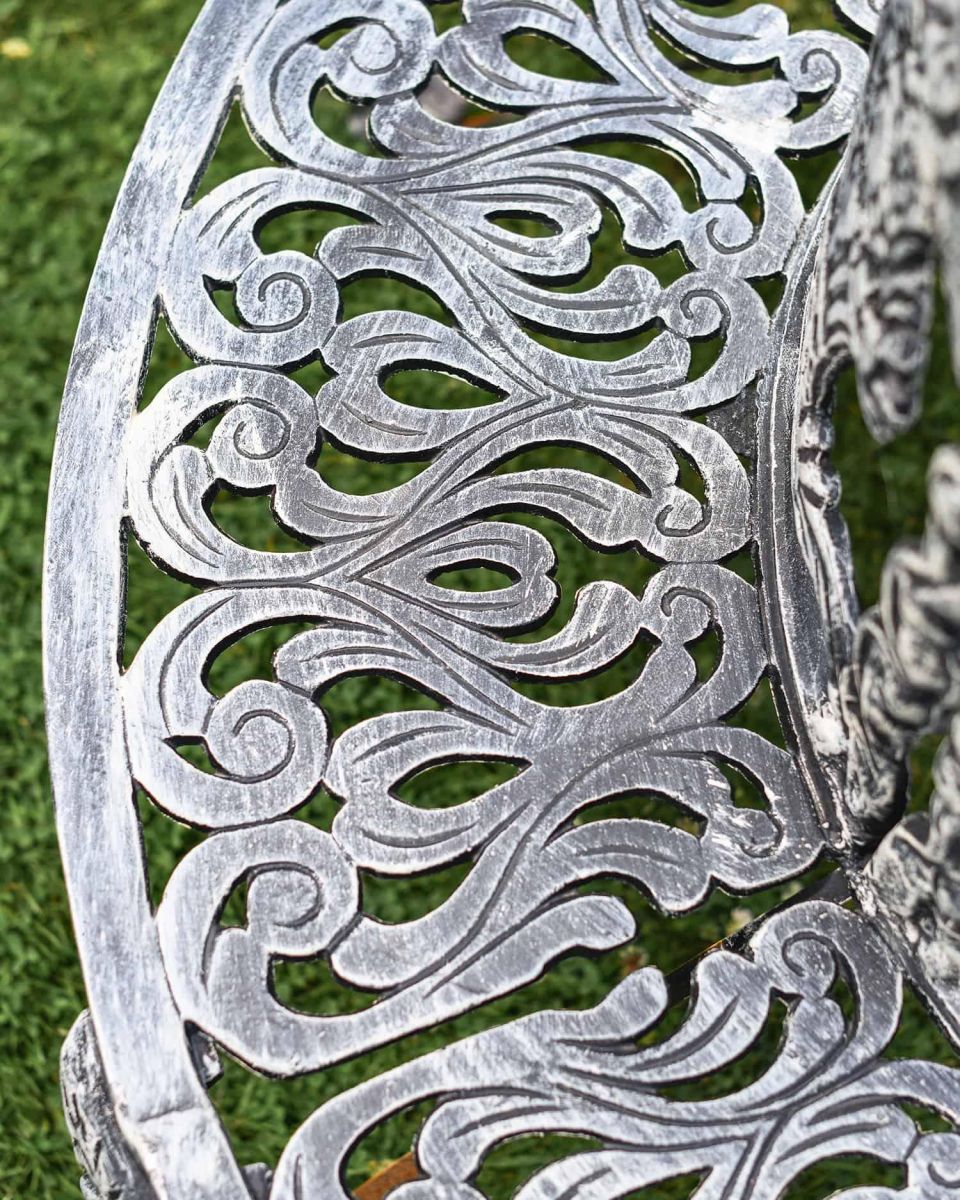 Close-Up of Seat Pattern for Solid Antique Silver "Royale" Aluminium Full Tree Guard & Bench