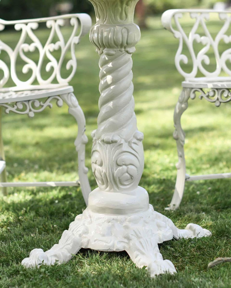 Close-Up of Column Plinth for Table  Close-Up of Column Plinth for Table