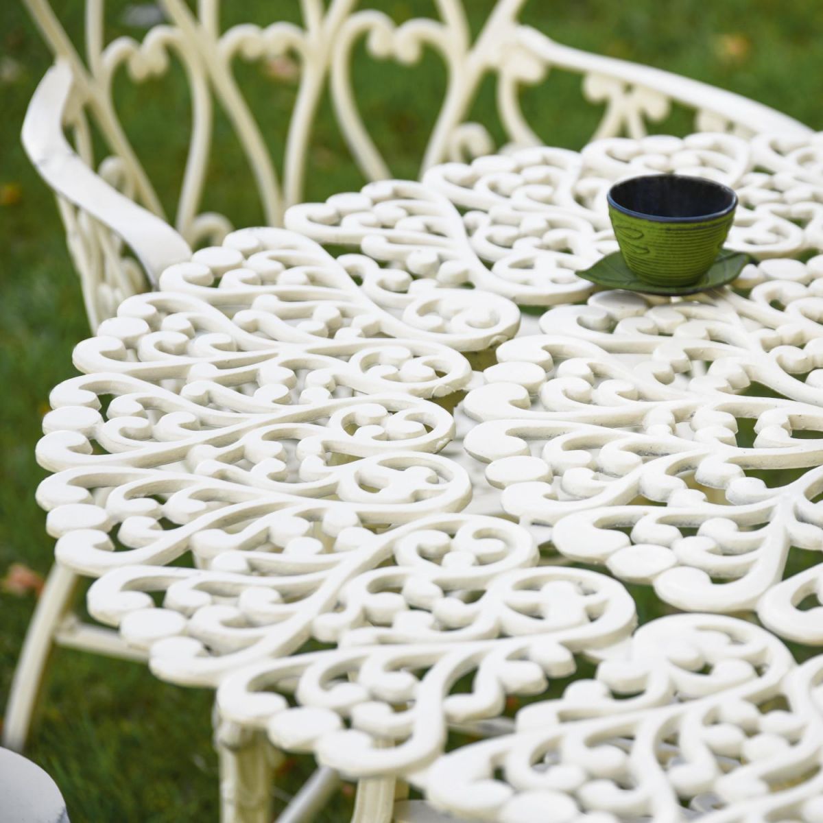 Close-Up of Table Pattern for Solid Cream "Edworth Manor" Four Seater Dining Set