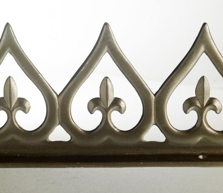 Aluminium Spaded Fleur Cresting (590mm) Aluminium Spaded Fleur Cresting (590mm)