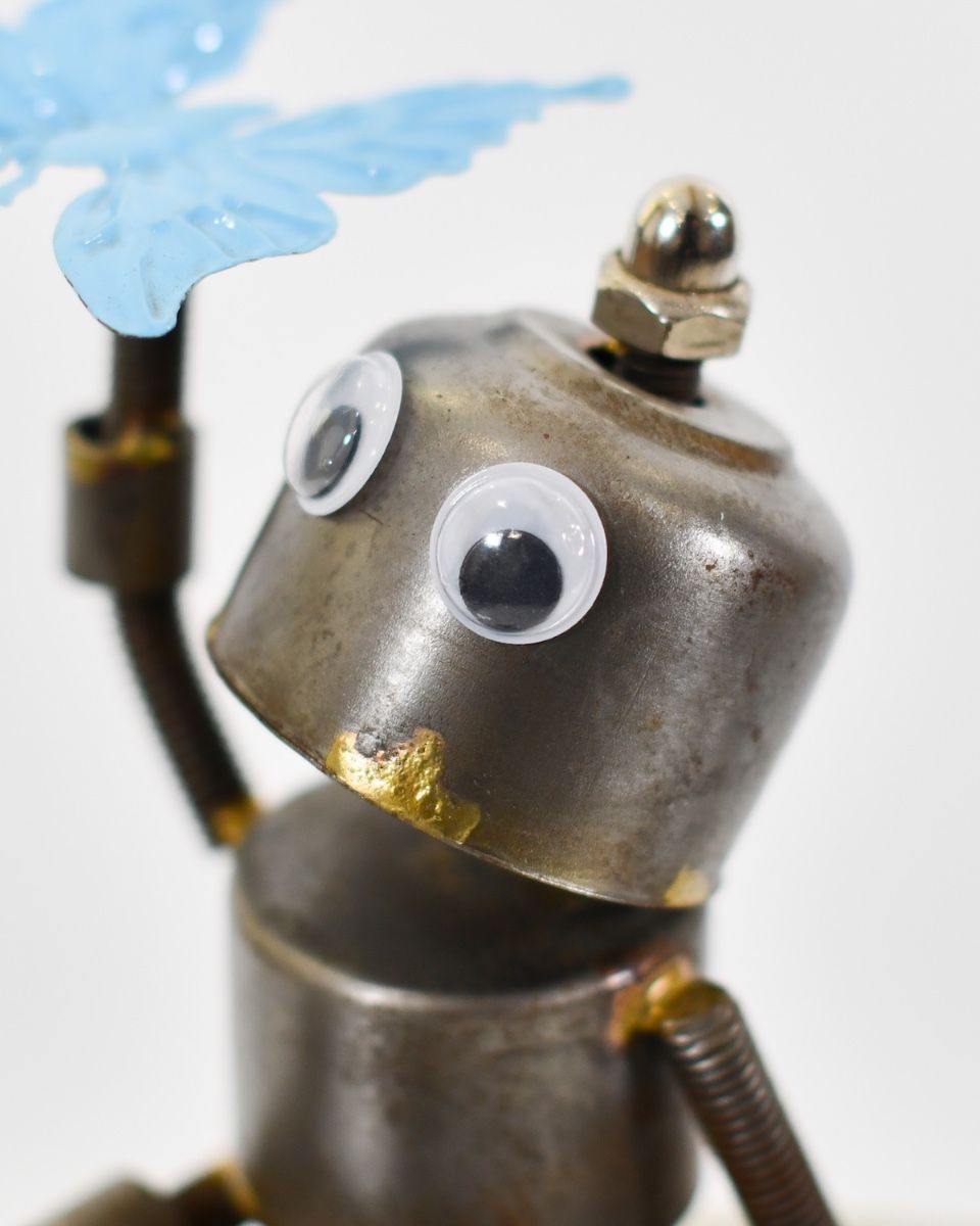 "Sprocket" the Upcycled Metal Home Ornament blue close up of head