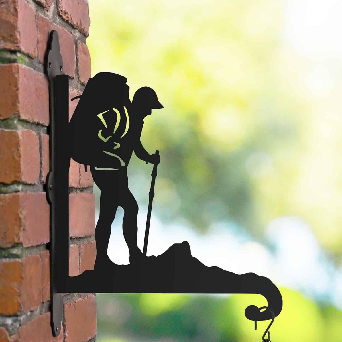 Steel "Backpacking" Hanging Basket Bracket in Situ Steel "Backpacking" Hanging Basket Bracket in Situ