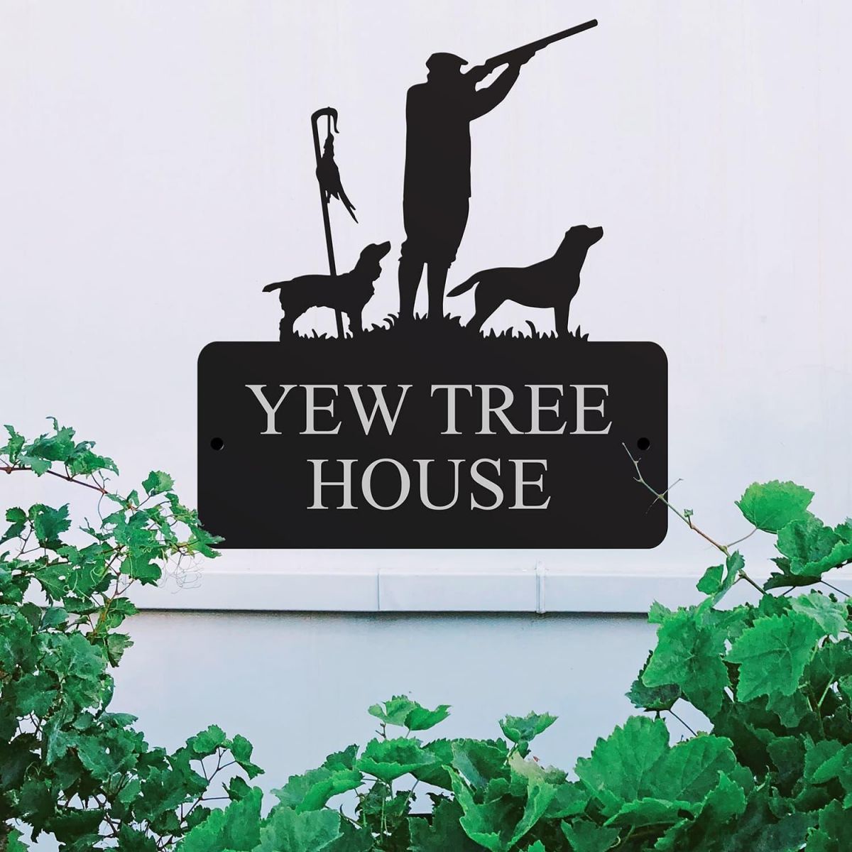 Steel House Name Sign with "Game Season" Cocker Spaniel and Labrador Motif Steel House Name Sign with "Game Season" Cocker Spaniel and Labrador Motif