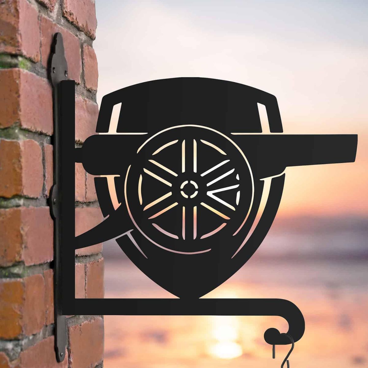 Steel "Gunners" Club Crest Hanging Basket Bracket
