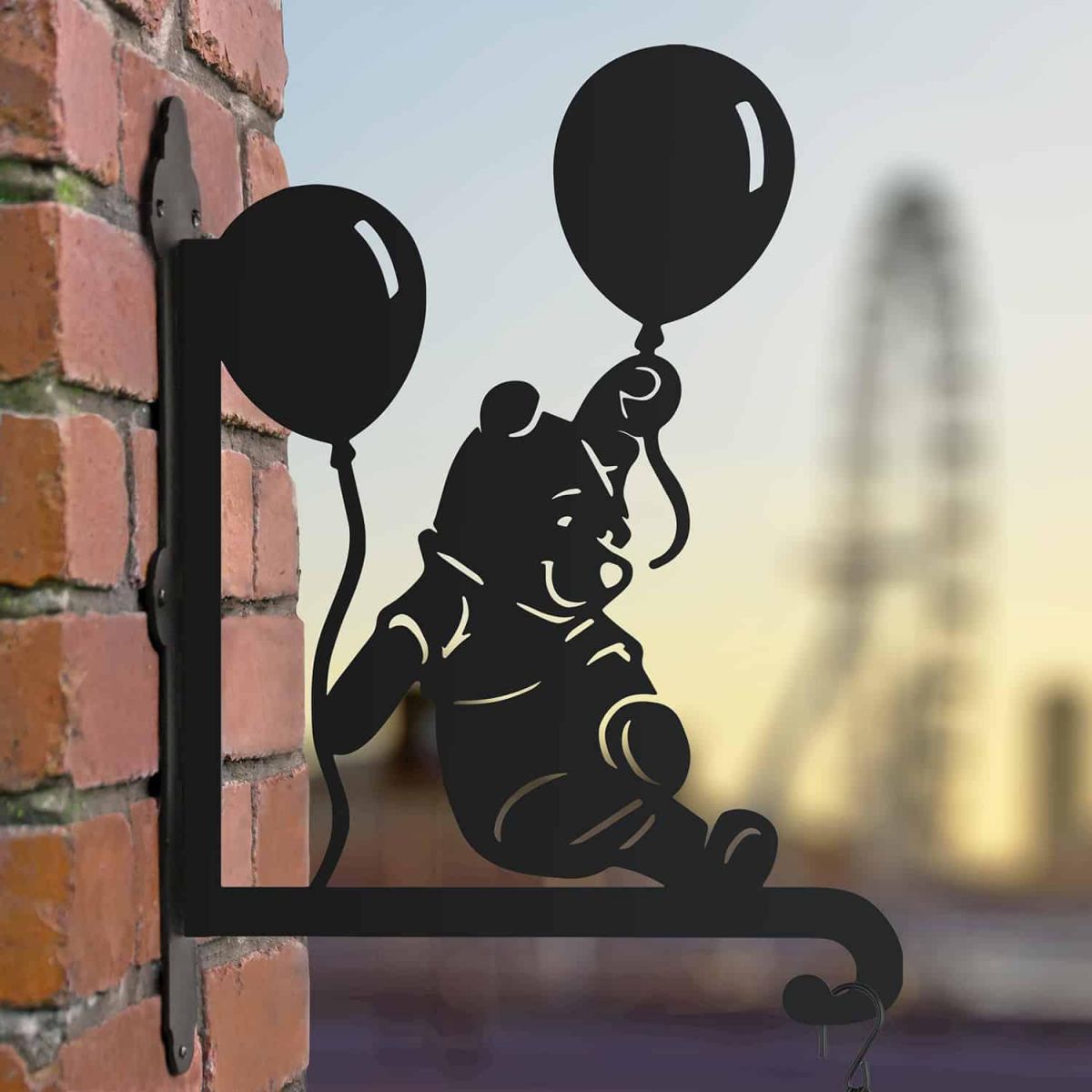 Steel Hanging Basket Bracket with Cartoon Bear with Balloon Motif