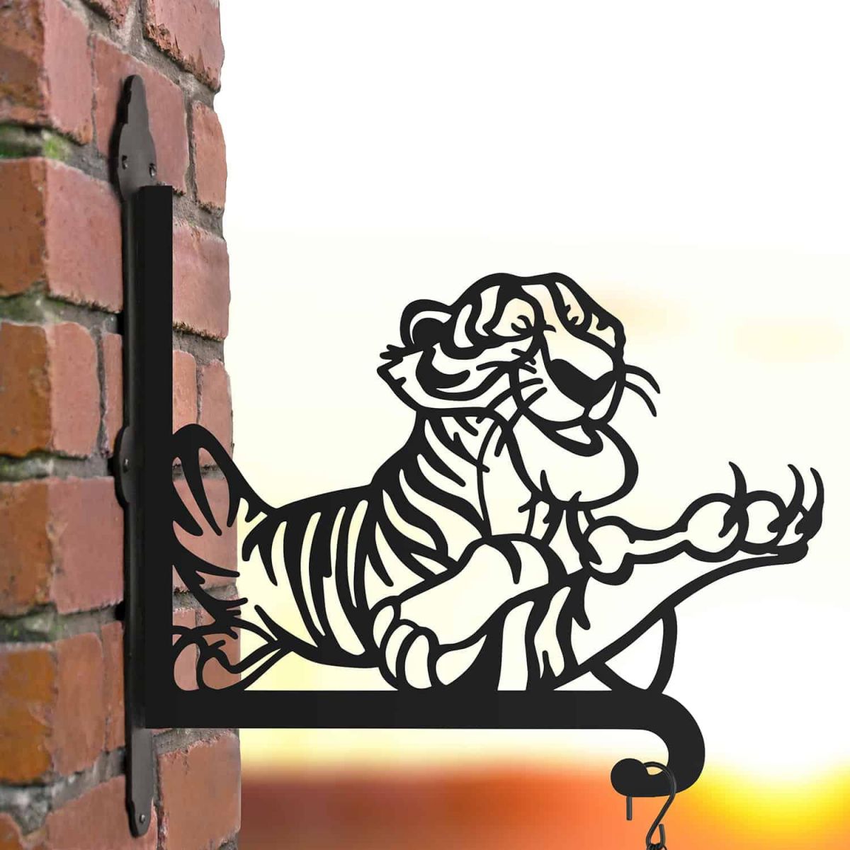 Steel Cartoon Fearsome Tiger Hanging Basket Bracket Steel Cartoon Fearsome Tiger Hanging Basket Bracket