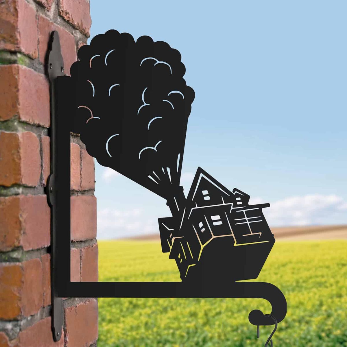 Steel Hanging Basket Bracket with Flying House with Balloons Topper Steel Hanging Basket Bracket with Flying House with Balloons Topper